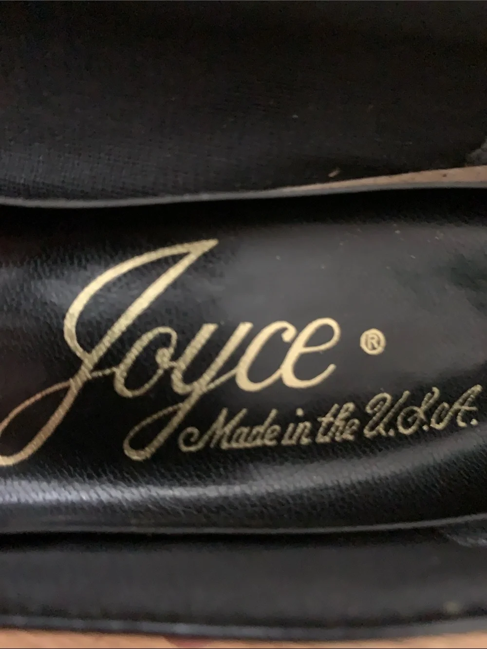 Leather pumps 1950s style